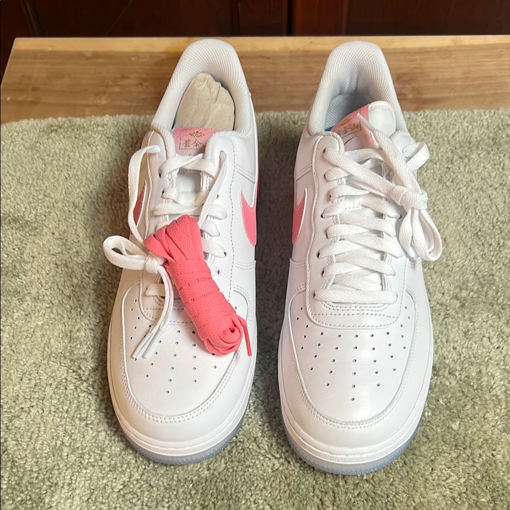 Unisex Nike Air Force 1 ‘07 white/ lotus pink yellow gold